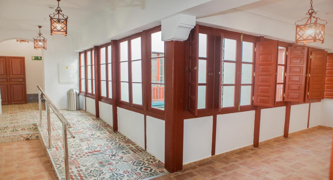 Vivian'S Guest House Χέρεζ Εξωτερικό φωτογραφία